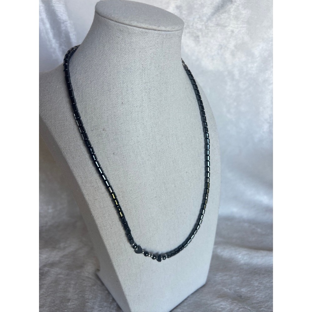 Hematite Bead Necklace Y2K Goth 20" Black Heart Silver Tone Minimalist Necklace